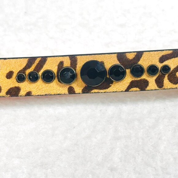 Guess Leopard Print Belt w/Gun Metal Buckle & Crystal Detail - Size Small - Picture 5 of 7